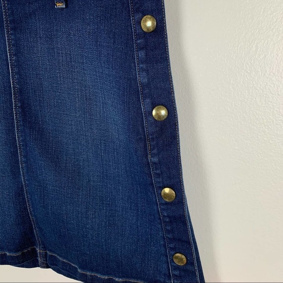 Frame Luxe Mid/Dark Wash Denim Button Skirt - Picture 7 of 8